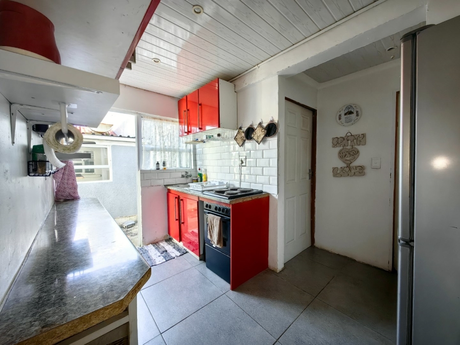 To Let 2 Bedroom Property for Rent in Bridgetown Western Cape